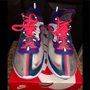 Nike React Element 87